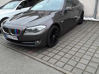 Gebraucht BMW 525 218 PS (160 kW) 2011 Gold Limousine