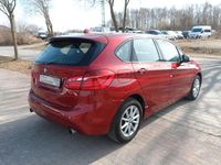 Gebraucht BMW 220 Active Tourer 192 PS (141 kW) 2015 Rot Van / Kleinbus