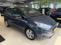 Gebraucht Ford B-MAX SYNC Edition 125 PS (91 kW) 2015 Grau Van / Kleinbus
