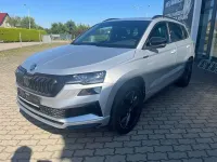 Neu Skoda Karoq SportLine 150 PS (110 kW) 2025 Brilliantsilber metallic SUV
