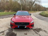 Gebraucht Volvo S60 R-Design 250 PS (183 kW) 2018 Rot Limousine