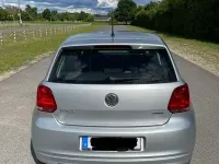 Gebraucht VW Polo 75 PS (55 kW) 2012 Grau Kleinwagen