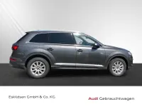 Gebraucht Audi Q7 Ambiente 231 PS (169 kW) 2022 Grau SUV