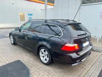 Gebraucht BMW 520 177 PS (130 kW) 2009 Schwarz Kombi
