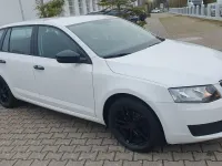 Gebraucht Skoda Octavia Active 90 PS (66 kW) 2015 Weiß Kombi
