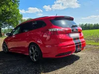 Gebraucht Ford Focus ST 250 PS (183 kW) 2013 Rot Kombi