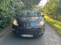 Gebraucht Peugeot 207 74 PS (54 kW) 2012 Grau Limousine