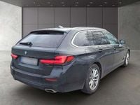 Gebraucht BMW 520 190 PS (139 kW) 2023 Schwarz Kombi
