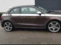 Gebraucht Audi A1 S-Line 143 PS (105 kW) 2012 Braun Kleinwagen