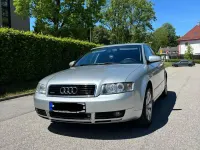 Używany Audi A4 150 KM (110 kW) 2001 Szary Sedan/Limuzyna