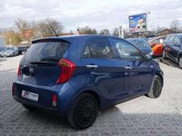 Gebraucht Kia Picanto 67 PS (49 kW) 2016 (bu7) seosanblau met. Kleinwagen