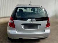 Gebraucht Mercedes A160 82 PS (60 kW) 2010 Silber Limousine