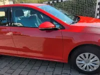 Gebraucht VW Golf VII Trendline 110 PS (80 kW) 2018 Rot Limousine
