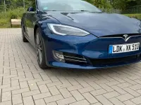 Used Tesla Model S 386 kW (525 HP) 2017 Blue Hatchback