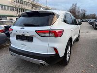 Gebraucht Ford Kuga Titanium 120 PS (88 kW) 2022 Frozen white SUV