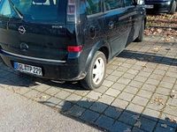 Gebraucht Opel Meriva Edition 90 PS (66 kW) 2010 Van / Kleinbus