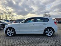 Gebraucht BMW 118 Advantage 143 PS (105 kW) 2011 Weiß Kleinwagen