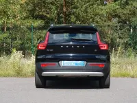 Gebraucht Volvo XC40 Core 163 PS (119 kW) 2023 Schwarz SUV