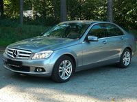 Gebraucht Mercedes C180 156 PS (114 kW) 2011 Palladiumsilber Limousine
