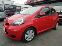 Gebraucht Toyota Aygo Cool 68 PS (50 kW) 2011 Super red v Kleinwagen