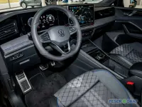 Neu VW Tiguan R-line 150 PS (110 kW) 2026 Grenadillschwarz metallic SUV