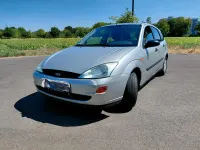 Gebraucht Ford Focus 100 PS (73 kW) 1999 Silber Kleinwagen