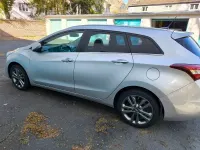Gebraucht Hyundai i30 Style 110 PS (80 kW) 2015 Silber Kombi