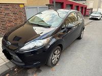 Gebraucht Ford Fiesta 52 PS (38 kW) 2011 Schwarz Kleinwagen