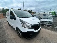 Gebraucht Renault Trafic 95 PS (69 kW) 2018 Weiß Van / Kleinbus