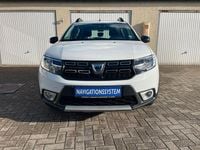 Gebraucht Dacia Sandero Stepway 90 PS (66 kW) 2018 Weiß SUV