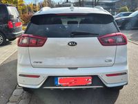 Gebraucht Kia Niro Vision 141 PS (103 kW) 2018 Weiß SUV