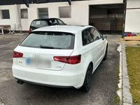 Gebraucht Audi A3 Ambition 125 PS (91 kW) 2013 Weiß Limousine