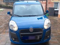 Gebraucht Fiat Doblò 105 PS (77 kW) 2011 Blau Van / Kleinbus
