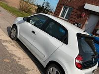 Gebraucht Renault Twingo 70 PS (51 kW) 2017 Weiß Kleinwagen