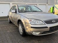 Gebraucht Ford Mondeo 145 PS (106 kW) 2004 Andere farben Limousine