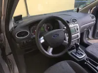 Gebraucht Ford Focus 108 PS (79 kW) 2006 Grau Kombi