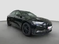 Używany Audi e-tron Advanced 230 kW (313 KM) 2022 Czarny SUV