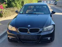 Gebraucht BMW 320 177 PS (130 kW) 2009 Black sapphire metallic Limousine