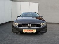 Gebraucht VW Passat Conceptline 150 PS (110 kW) 2023 Grau Kombi