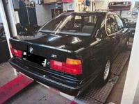 Gebraucht BMW 520 150 PS (110 kW) 1995 Grün Limousine