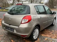Brugt Renault Clio II Dynamique 79 HK (58 kW) 2009 Grå Sedan