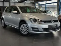 Gebraucht VW Golf VII Trendline 110 PS (80 kW) 2014 Silber Limousine