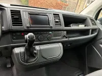 Gebraucht VW Multivan 150 PS (110 kW) 2019 Grün Van / Kleinbus