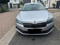 Gebraucht Skoda Superb 150 PS (110 kW) 2022 Silber Limousine