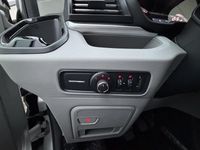 Neu Maxus V90 148 PS (108 kW) 2025 Silber Van