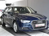 Gebraucht Audi e-tron Sport 204 PS (150 kW) 2020 Blau SUV