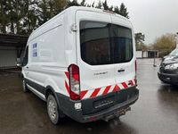 Gebraucht Ford Transit Trend 170 PS (125 kW) 2017 Frostweiß Van
