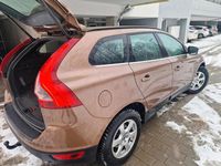 Gebraucht Volvo XC60 163 PS (119 kW) 2012 Braun SUV