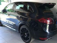 Gebraucht Porsche Cayenne Turbo 500 PS (367 kW) 2012 Schwarz SUV
