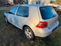 Gebraucht VW Golf IV 125 PS (91 kW) 1998 Silber Kleinwagen